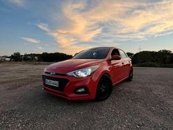 Rot Gebraucht 2018 Hyundai i20 Kleinwagen | 9.600 € (Guter Preis)
