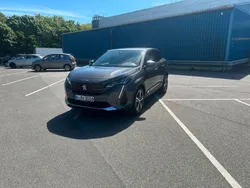 Grau Gebraucht 2021 Peugeot 3008 Allure SUV | 18.900 € (Guter Preis)