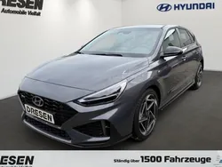 Grau Neu 2025 Hyundai i30 N Line Limousine | 29.890 € (Etwas zu teuer)