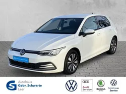 Weiß Gebraucht 2024 VW Golf VIII Move Kleinwagen | 22.750 € (Superpreis)