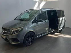 Grau Gebraucht 2022 Mercedes V300 AMG Van / Kleinbus | 59.900 € (Fairer Preis)