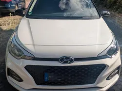 Weiß Gebraucht 2020 Hyundai i20 Active Kleinwagen | 11.750 € (Fairer Preis)