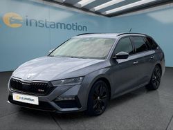 Grau Gebraucht 2023 Skoda Octavia RS Kombi | 33.249 € (Fairer Preis)