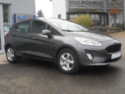 Schwarz Gebraucht 2018 Ford Fiesta Cool & Connect Limousine | 12.490 € (Fairer Preis)