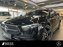 Schwarz Gebraucht 2025 Mercedes A220 AMG Limousine | 47.900 €