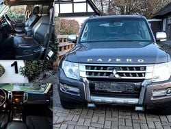 Grau Gebraucht 2016 Mitsubishi Pajero SUV | 15.999 €