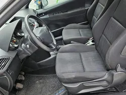 Weiß Gebraucht 2008 Peugeot 207 Limousine | 2.700 € (Fairer Preis)