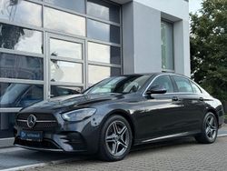 Grafitgrau Gebraucht 2021 Mercedes E220 AMG Limousine | 32.890 € (Teuer)