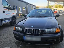 Schwarz Gebraucht 1999 BMW 320 Limousine | 5.500 €