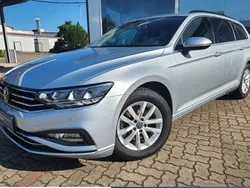 Beige Gebraucht 2023 VW Passat Kombi | 26.200 € (Guter Preis)