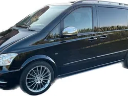 Schwarz Gebraucht 2012 Mercedes Viano Edition Van / Kleinbus | 23.829 € (Teuer)