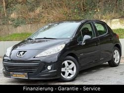 Schwarz Gebraucht 2010 Peugeot 207 Limousine | 4.290 € (Fairer Preis)