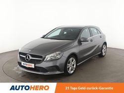 Grau Gebraucht 2016 Mercedes A180 Urban Limousine | 18.300 € (Fairer Preis)