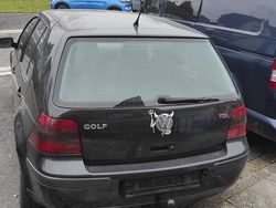 Schwarz Gebraucht 2002 VW Golf IV Edition Kleinwagen | 1.100 € (Superpreis)