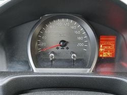 Silber Gebraucht 2015 Nissan Evalia Van / Kleinbus | 9.000 € (Superpreis)