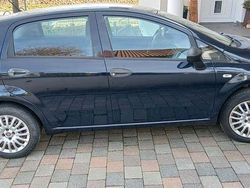 Schwarz Gebraucht 2009 Fiat Punto Limousine | 2.999 € (Fairer Preis)