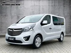Grau Gebraucht 2018 Opel Vivaro Van | 18.900 € (Etwas zu teuer)