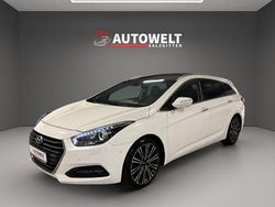Weiß Gebraucht 2017 Hyundai i40 Premium Kombi | 6.900 € (Superpreis)