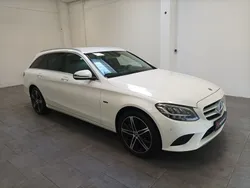 Weiß Gebraucht 2020 Mercedes C300e Avantgarde Kombi | 24.470 € (Superpreis)
