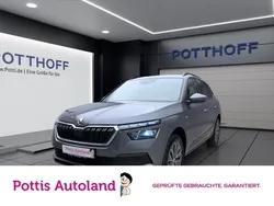 Graphite grau Gebraucht 2023 Skoda Kamiq Tour SUV | 29.222 € (Teuer)