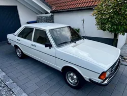 Weiß Gebraucht 1978 Audi 80 Limousine | 3.800 €