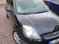 Schwarz Gebraucht 2007 Ford Fiesta S Kleinwagen | 1.000 € (Superpreis)