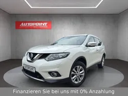 Weiß Gebraucht 2014 Nissan X-Trail Acenta SUV | 13.999 € (Teuer)