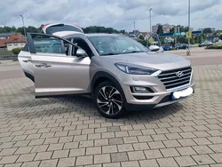 Gebraucht 2018 Hyundai Tucson Premium SUV | 21.500 € (Etwas zu teuer)