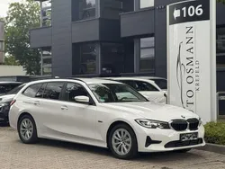 Alpinweiss iii Gebraucht 2022 BMW 330e Advantage Kombi | 25.750 € (Fairer Preis)