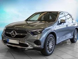 Grau Gebraucht 2022 Mercedes GLC200 SUV | 53.900 € (Teuer)