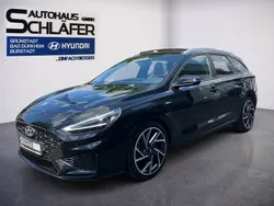 Abyss black / mic Gebraucht 2024 Hyundai i30 N Line Kombi | 26.480 € (Fairer Preis)