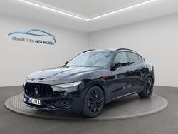 Schwarz Gebraucht 2018 Maserati Levante SUV | 43.800 € (Teuer)