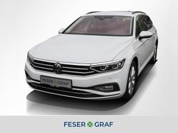 Gletscherweiß Gebraucht 2023 VW Passat Business Kombi | 25.940 € (Guter Preis)