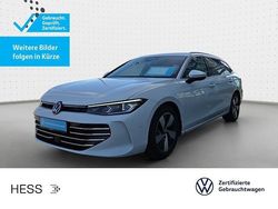 Pure white Gebraucht 2024 VW Passat Elegance Kombi | 34.899 € (Superpreis)
