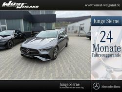 Grau Gebraucht 2024 Mercedes CLA180 Shooting Brake AMG Kombi | 36.900 € (Teuer)