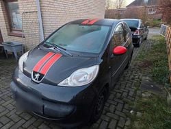 Schwarz Gebraucht 2006 Peugeot 107 Kleinwagen | 300 € (Superpreis)