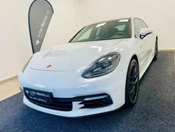 Weiß Gebraucht 2017 Porsche Panamera 4S Limousine | 62.499 € (Etwas zu teuer)