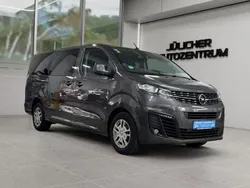 Grau Gebraucht 2019 Opel Zafira Life Selection Van | 20.990 € (Guter Preis)