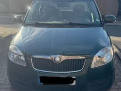 Grün Gebraucht 2008 Skoda Fabia Ambiente Kombi | 1.800 €
