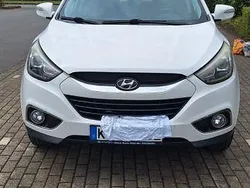 Weiß Gebraucht 2014 Hyundai ix35 Edition SUV | 9.499 € (Fairer Preis)