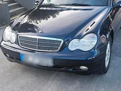 Blau Gebraucht 2003 Mercedes C180 Limousine | 3.600 € (Fairer Preis)