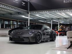 Grau Gebraucht 2023 Porsche 992 | 217.740 € (Teuer)
