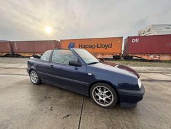 Blau Gebraucht 1997 VW Golf Cabriolet Cabrio | 1.799 € (Fairer Preis)