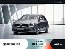 lack mountaingrau Gebraucht 2022 Mercedes B200 Style Van / Kleinbus | 21.896 € (Guter Preis)