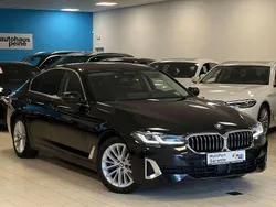 Black sapphire metallic Gebraucht 2021 BMW 540 Limousine | 36.999 € (Guter Preis)