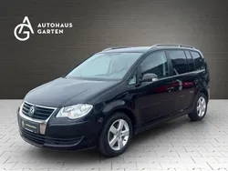 Schwarz Gebraucht 2009 VW Touran United Van / Kleinbus | 3.950 € (Guter Preis)