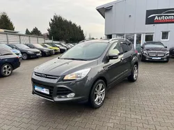 Magneticgrau (metallic) Gebraucht 2016 Ford Kuga Titanium SUV | 11.990 € (Guter Preis)