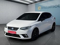 Weiß Gebraucht 2023 Seat Ibiza FR Kleinwagen | 21.499 € (Fairer Preis)