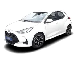 Weiss Gebraucht 2022 Toyota Yaris Team Limousine | 25.286 € (Teuer)