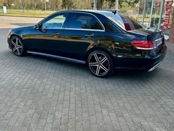 Schwarz Gebraucht 2014 Mercedes E250 AMG line Limousine | 20.500 € (Etwas zu teuer)
